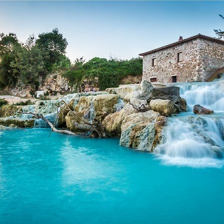 Bio Agriturismo Le Cascatelle Saturnia Eksteriør bilde