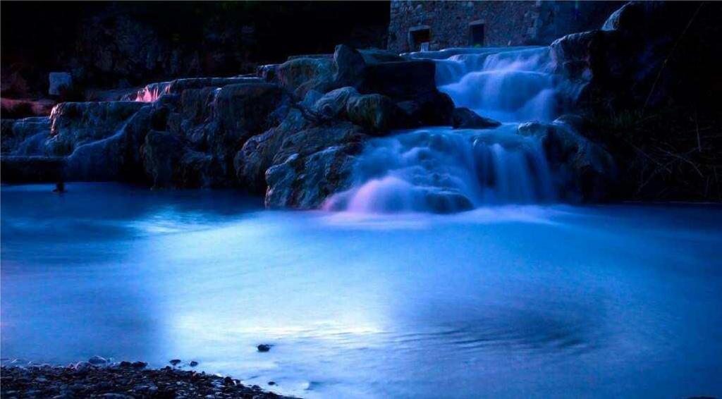 Bio Agriturismo Le Cascatelle Saturnia Eksteriør bilde