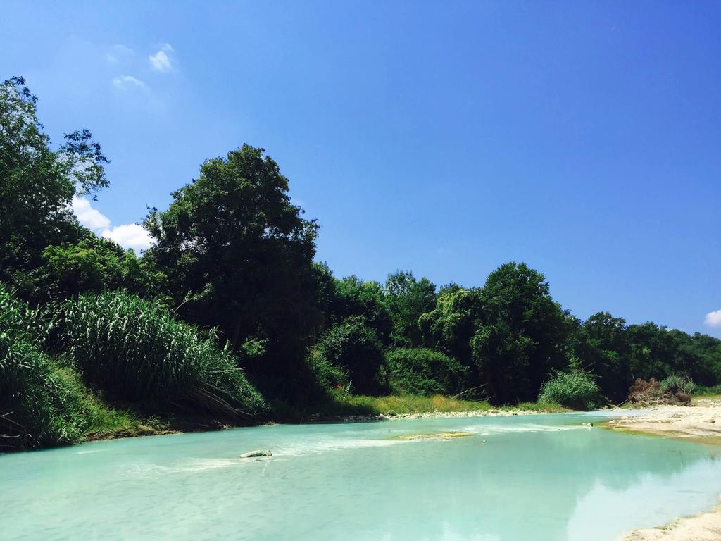 Bio Agriturismo Le Cascatelle Saturnia Eksteriør bilde