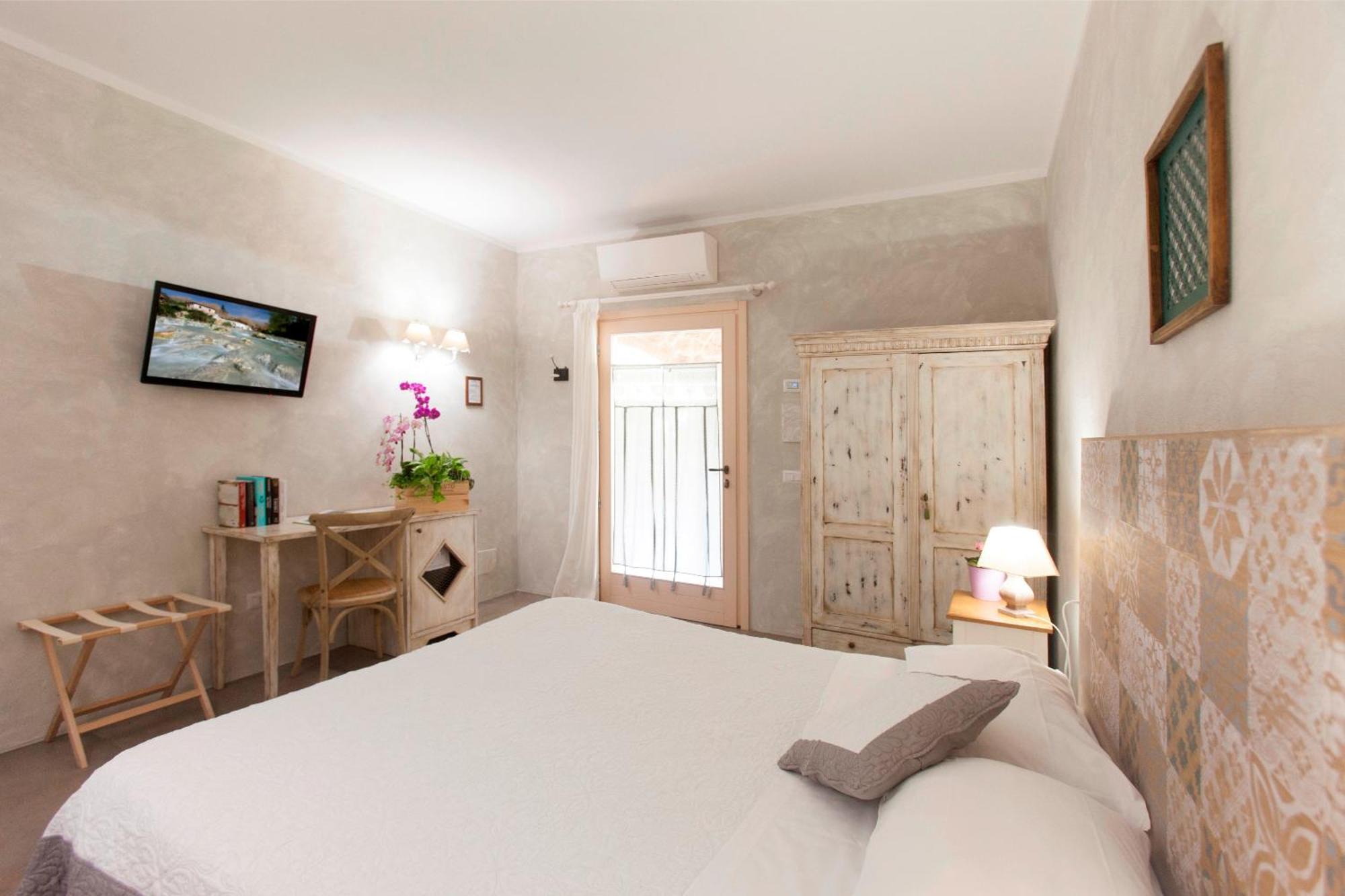 Bio Agriturismo Le Cascatelle Saturnia Eksteriør bilde